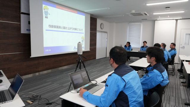 伐採保護具と裂け上がり対策に関する教育