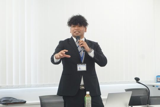 講話